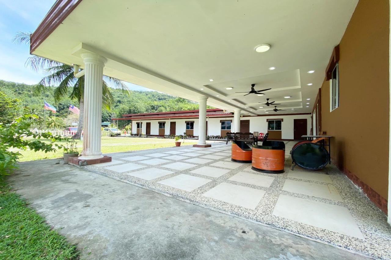 Oyo 90317 Ambong Bay Resthouse Hotel Kota Kinabalu Eksteriør billede